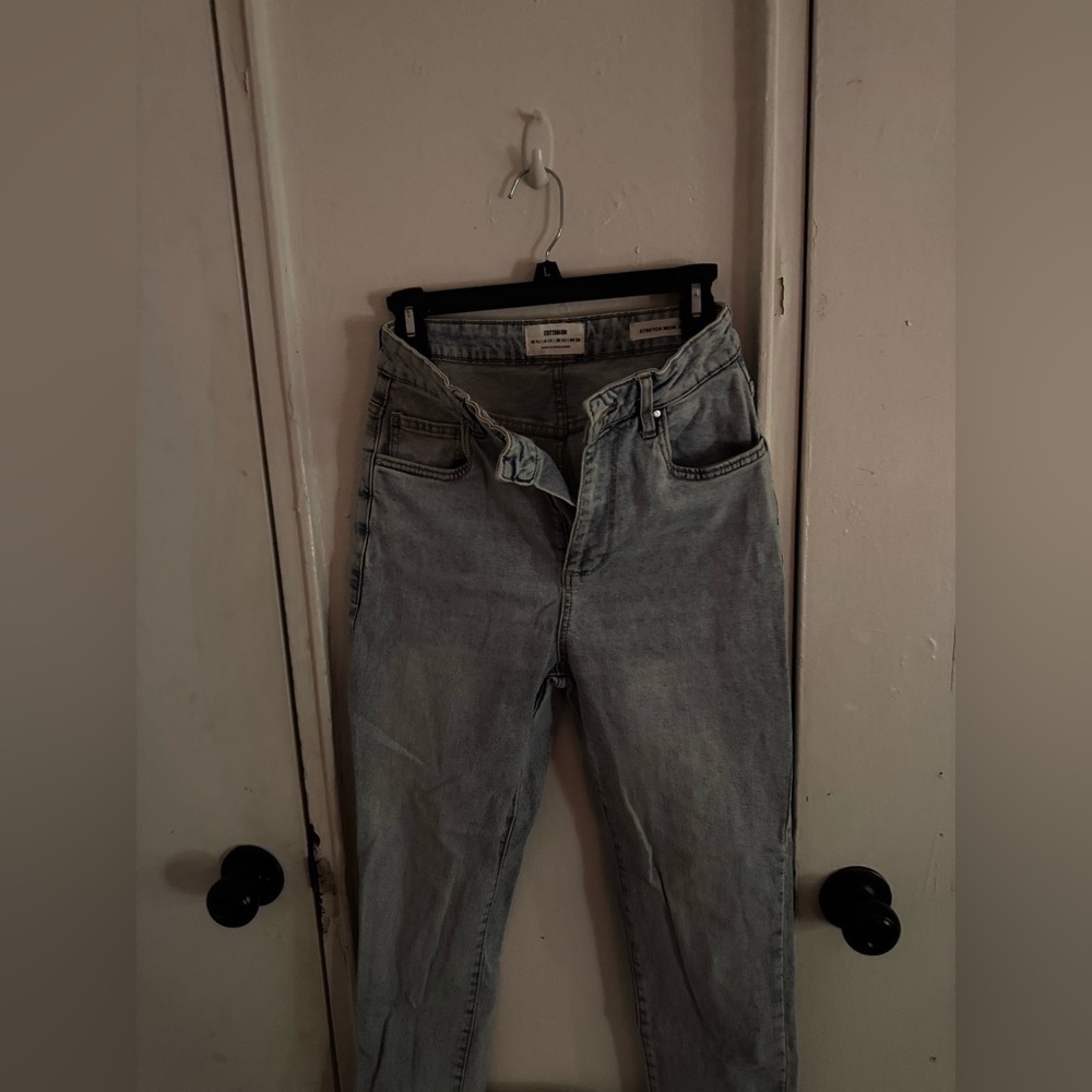 cotton on Blue Jeans